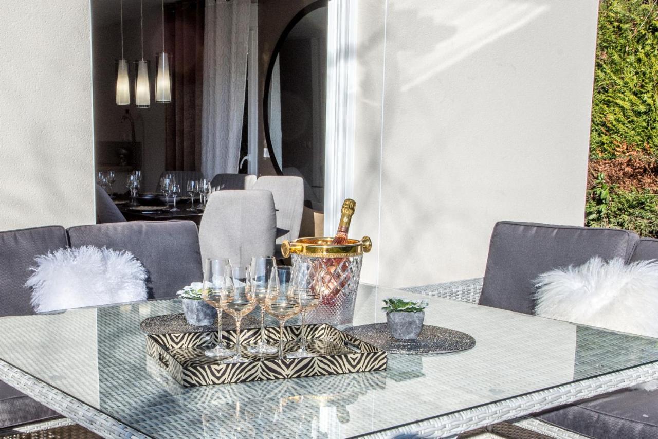 La Maison Du Port, Une Exclusivite Lla Selections By Location Lac Annecy Saint-Jorioz Eksteriør billede